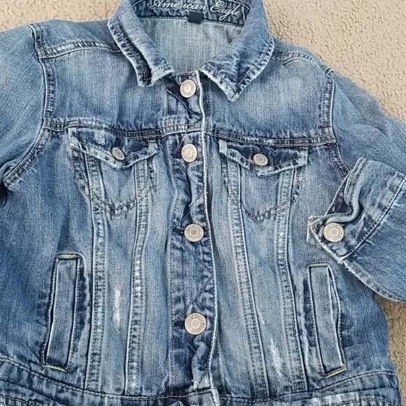 Jean Jacket - Picture 2 of 6
